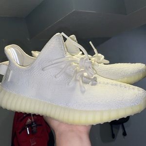 Yeezy 350 triple white